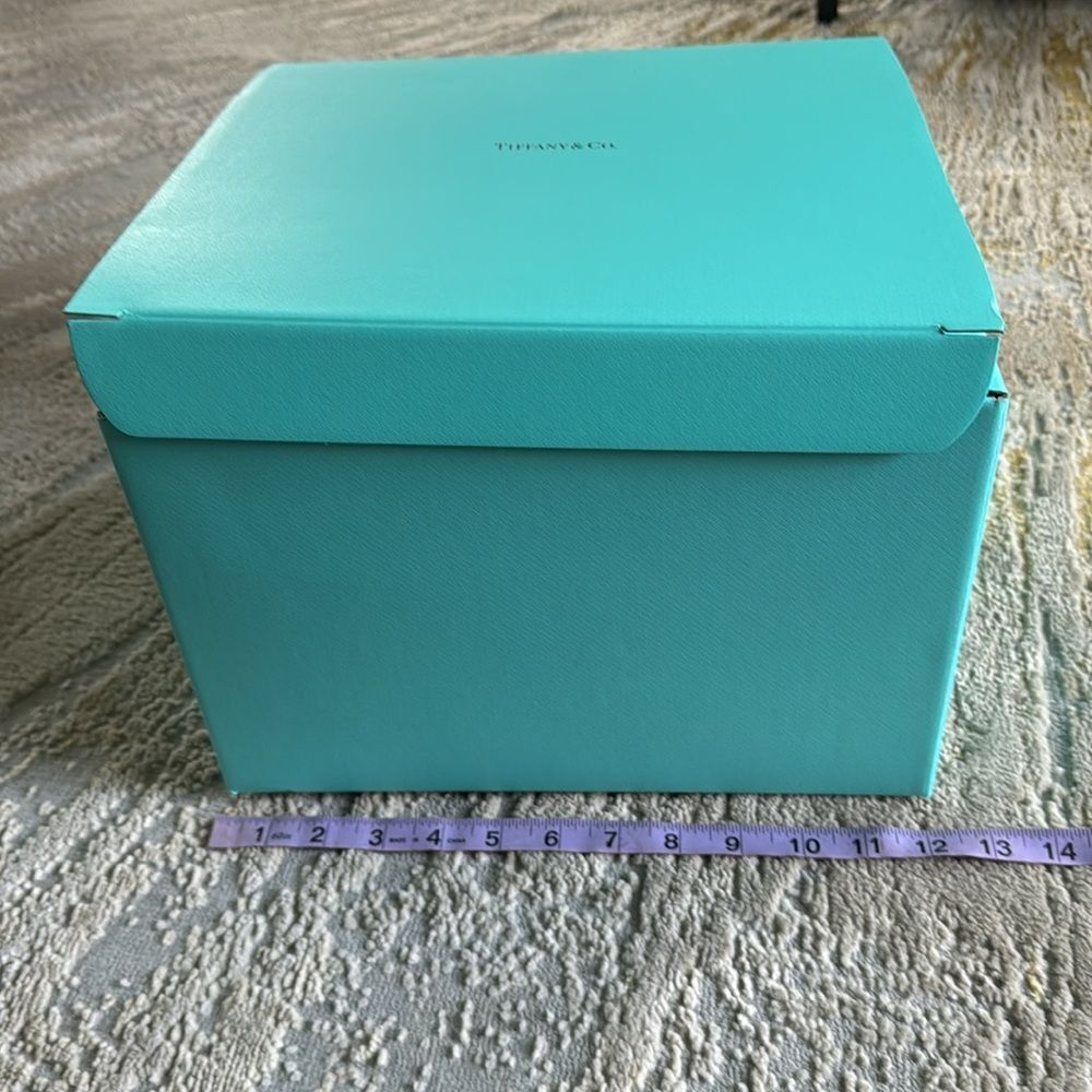 Authentic Tiffany & Co. Large Empty Box With swing Lid 12 X 12 8 Inches - Picture 8 of 11